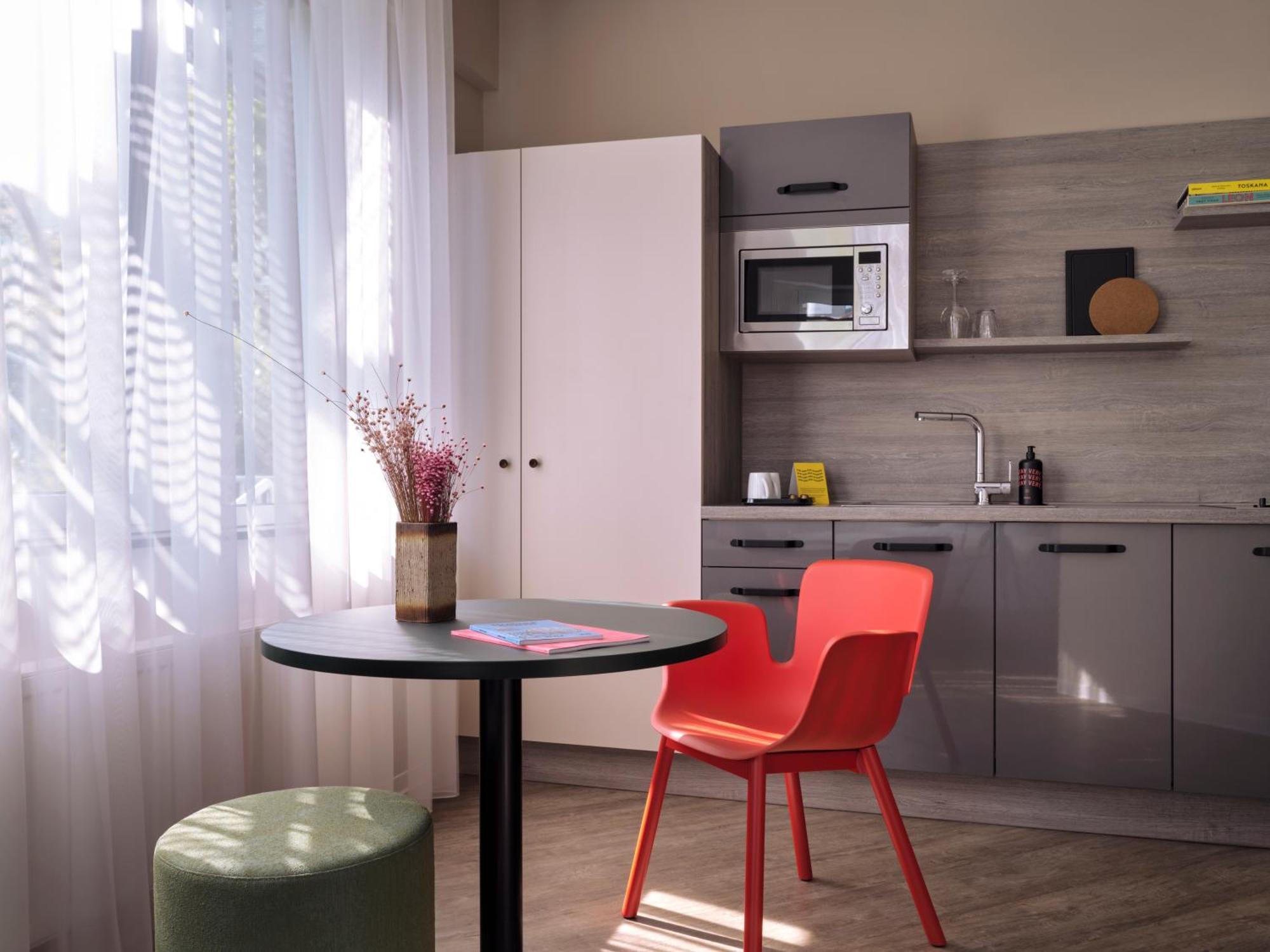 Stayery Cologne Suelz Екстериор снимка